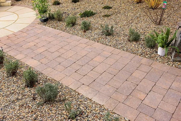 Mellifont blocks Curragh gold